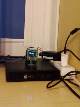 clock powered by USB